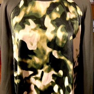 Simply Vera Vera wang blouse